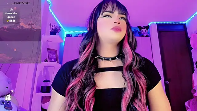 Snapshot of Danna_xz chatting on March 21, 2026, 6:12 pm Danna xz online show from March 21, 2026, 6:12 pm