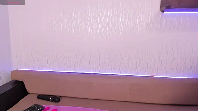 Mary stxr online show from February 19, 2026, 10:07 pm