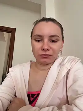 AlessiaandJay online show from May 14, 2026, 7:38 am