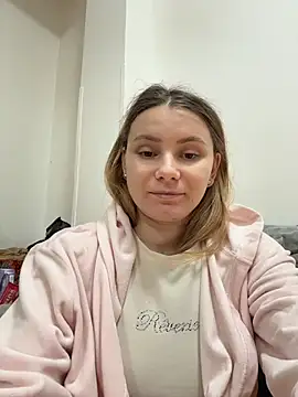 AlessiaandJay online show from April 29, 2026, 5:30 pm