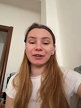AlessiaandJay online show from April 30, 2026, 7:37 am