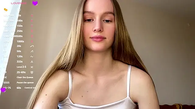 Snapshot of Viktoria_Vibes chatting on April 24, 2026, 3:14 pm Viktoria Vibes online show from April 24, 2026, 3:14 pm