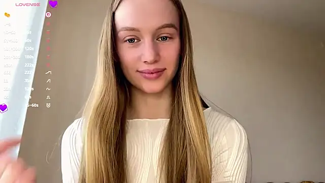 Snapshot of Viktoria_Vibes chatting on May 13, 2026, 3:30 pm Viktoria Vibes online show from May 13, 2026, 3:30 pm