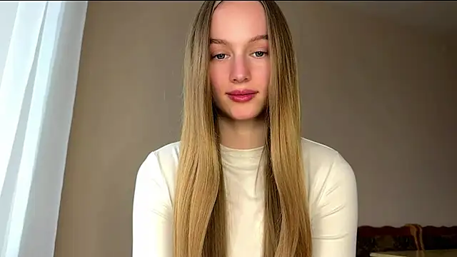 Snapshot of Viktoria_Vibes chatting on May 15, 2026, 3:43 pm Viktoria Vibes online show from May 15, 2026, 3:43 pm