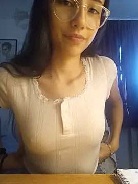 Snapshot of isaaabelaaa chatting on February 10, 2026, 3:11 pm isaaabelaaa online show from February 10, 2026, 3:11 pm