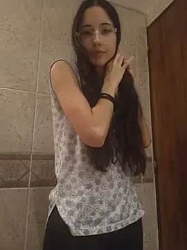 Snapshot of isaaabelaaa chatting on March 7, 2026, 11:38 am isaaabelaaa online show from March 7, 2026, 11:38 am