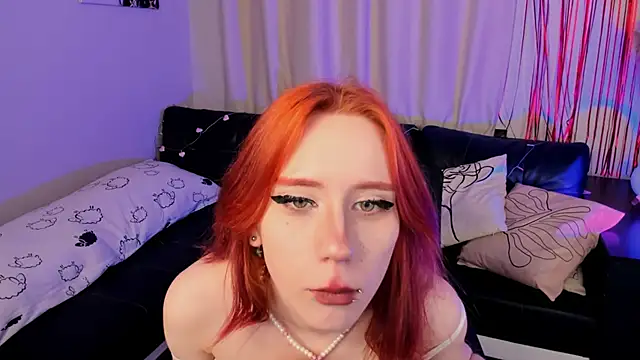 Asuka miu online show from February 11, 2026, 8:52 pm