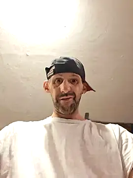Snapshot of Chase3647 chatting on April 17, 2026, 12:57 am Chase3647 online show from April 17, 2026, 12:57 am