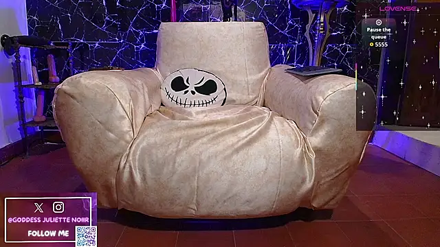 GoddessJulietteNoiir online show from March 11, 2026, 10:42 am