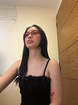 Snapshot of goddess_athena69 chatting on April 18, 2026, 1:57 pm goddess athena69 online show from April 18, 2026, 1:57 pm