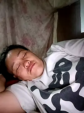 Snapshot of Lucky_baby7 chatting on March 4, 2026, 11:34 pm Lucky baby7 online show from March 4, 2026, 11:34 pm