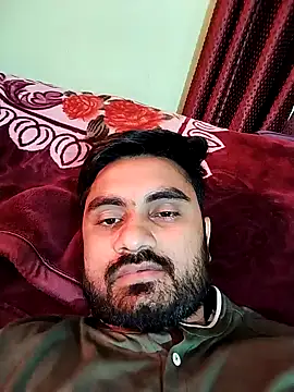 Snapshot of loyalboy_0052 chatting on April 2, 2026, 6:42 am loyalboy 0052 online show from April 2, 2026, 6:42 am