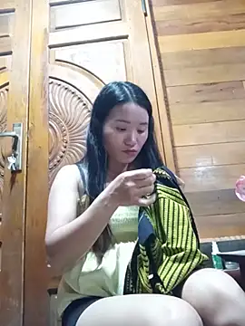 Snapshot of Td3di chatting on July 2, 2026, 3:40 pm Td3di online show from July 2, 2026, 3:40 pm