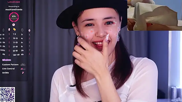 Snapshot of VerlieChahal chatting on March 6, 2026, 8:37 pm VerlieChahal online show from March 6, 2026, 8:37 pm