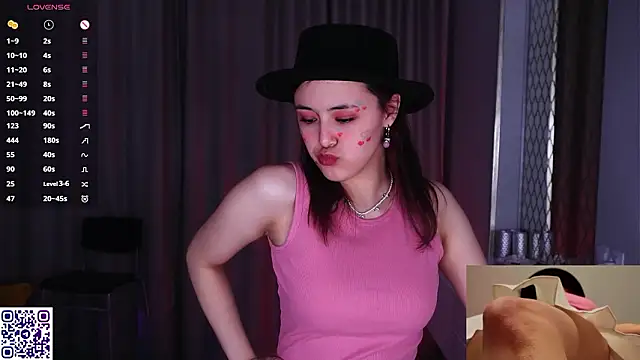 Snapshot of VerlieChahal chatting on March 7, 2026, 8:47 pm VerlieChahal online show from March 7, 2026, 8:47 pm