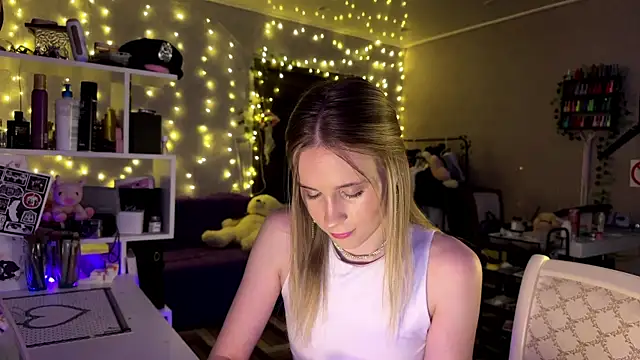 amily sunray online show from February 25, 2026, 2:17 pm