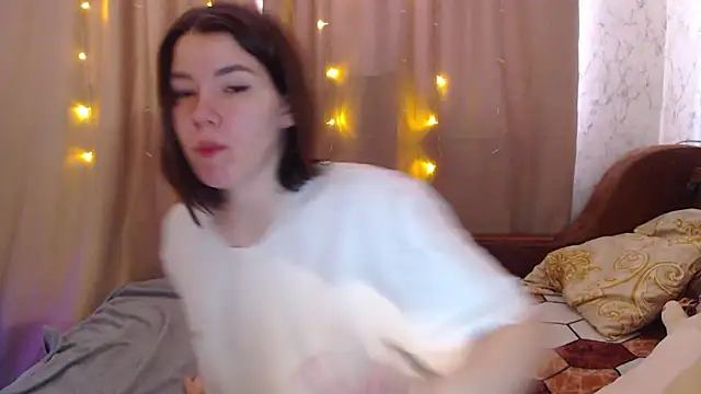 AdelMauds online show from March 26, 2026, 9:29 am