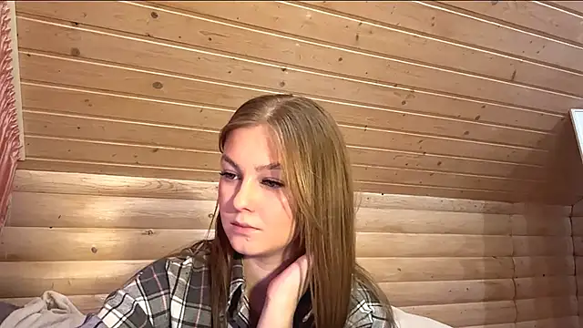 Snapshot of TessSamul chatting on April 25, 2026, 5:10 pm TessSamul online show from April 25, 2026, 5:10 pm