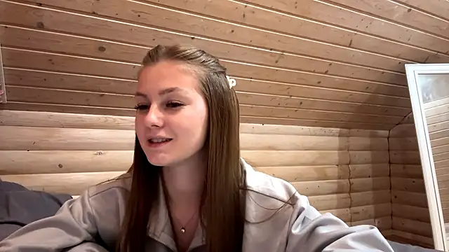 Snapshot of TessSamul chatting on April 30, 2026, 8:57 pm TessSamul online show from April 30, 2026, 8:57 pm