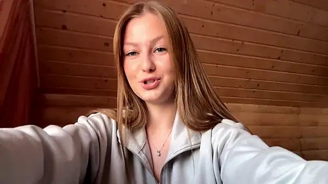 Snapshot of TessSamul chatting on May 6, 2026, 3:49 pm TessSamul online show from May 6, 2026, 3:49 pm