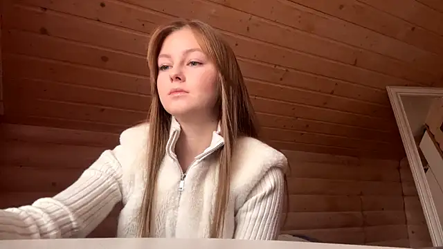 Snapshot of TessSamul chatting on April 5, 2026, 7:48 am TessSamul online show from April 5, 2026, 7:48 am
