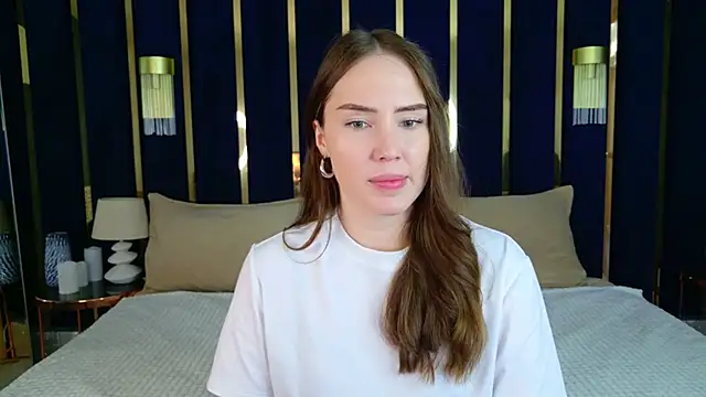 Snapshot of Arielle_Vade chatting on April 14, 2026, 5:23 am Arielle Vade online show from April 14, 2026, 5:23 am