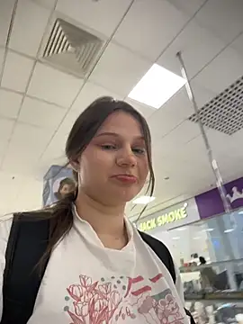 Misa UwU online show from February 16, 2026, 8:13 am