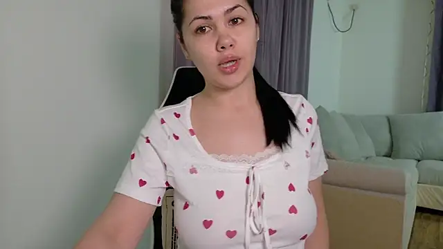 Snapshot of Sofimoon26 chatting on March 18, 2026, 7:26 pm Sofimoon26 online show from March 18, 2026, 7:26 pm