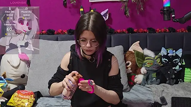 ViGothFox online show from March 7, 2026, 8:25 pm