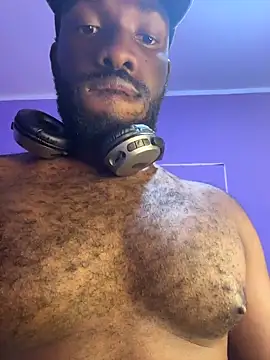 Ebanhot online show from February 12, 2026, 2:11 am