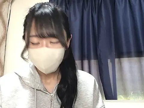 cocomi-coco0209 online show from May 5, 2026, 6:38 am