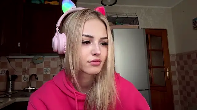 Evva mayy online show from March 7, 2026, 5:58 am