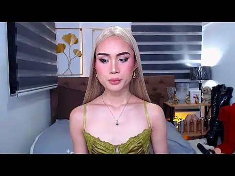 Snapshot of JuicyCockThea chatting on April 25, 2026, 1:41 pm JuicyCockThea online show from April 25, 2026, 1:41 pm
