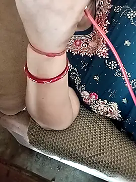 Simran 008 online show from April 28, 2026, 2:49 am