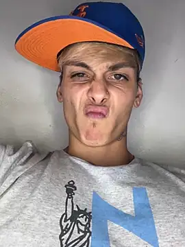 Snapshot of Babyfacenik chatting on March 3, 2026, 4:58 pm Babyfacenik online show from March 3, 2026, 4:58 pm