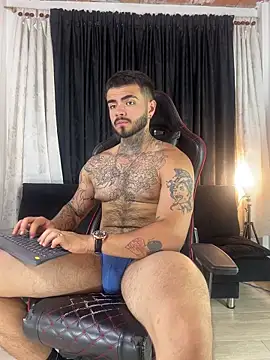 Snapshot of Benjii_Carter1 chatting on March 4, 2026, 4:31 am Benjii Carter1 online show from March 4, 2026, 4:31 am