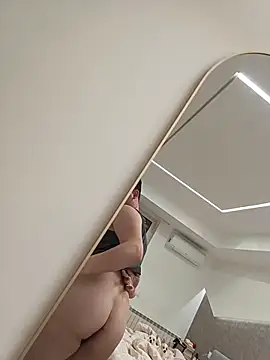 andrepix995 online show from March 12, 2026, 9:19 pm