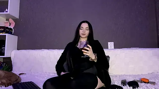 Salty sharm online show from February 12, 2026, 2:17 pm