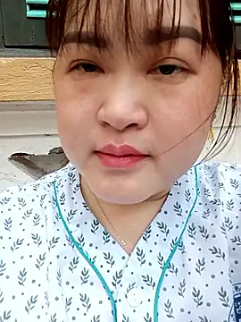 Kee-kimlee online show from May 11, 2026, 9:32 am