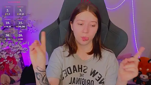 MmollyMay online show from February 21, 2026, 10:17 am