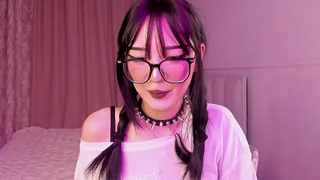 Snapshot of ariyastar chatting on April 6, 2026, 2:40 pm ariyastar online show from April 6, 2026, 2:40 pm