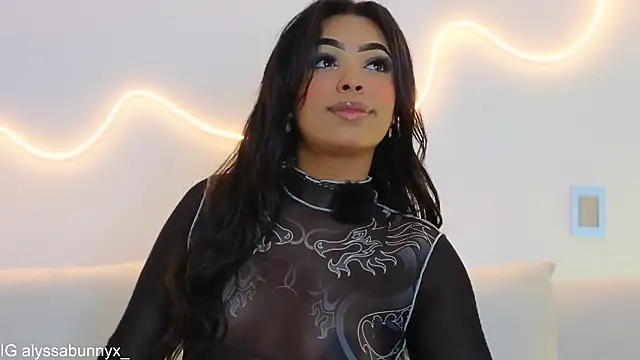 Alyssa bunnyx online show from March 19, 2026, 4:34 am