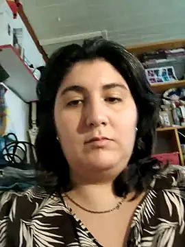 Mi-qi online show from February 11, 2026, 9:25 pm