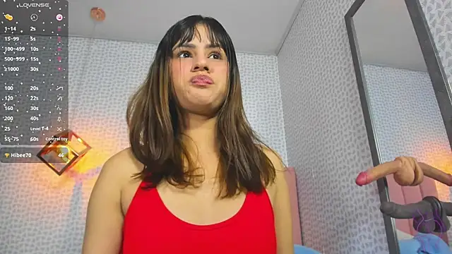 Snapshot of KAROLAGREY chatting on April 1, 2026, 1:41 pm KAROLAGREY online show from April 1, 2026, 1:41 pm