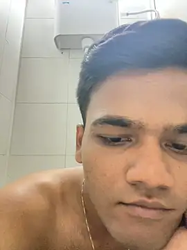 Snapshot of Dazzling_dude chatting on March 16, 2026, 6:10 pm Dazzling dude online show from March 16, 2026, 6:10 pm