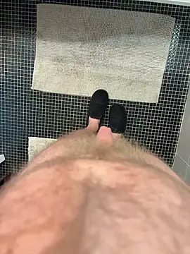 benoitxxx online show from March 18, 2026, 9:56 am