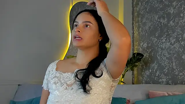 Snapshot of emma__summers chatting on March 24, 2026, 7:36 pm emma summers online show from March 24, 2026, 7:36 pm