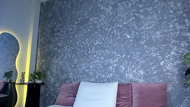 Snapshot of emma__summers chatting on March 7, 2026, 7:41 pm emma summers online show from March 7, 2026, 7:41 pm