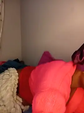 YummyBoobs  online show from June 12, 2026, 4:10 am