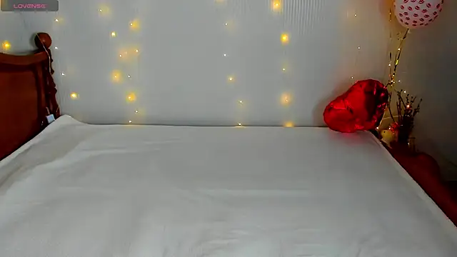 milanasky5 online show from March 8, 2026, 7:17 pm